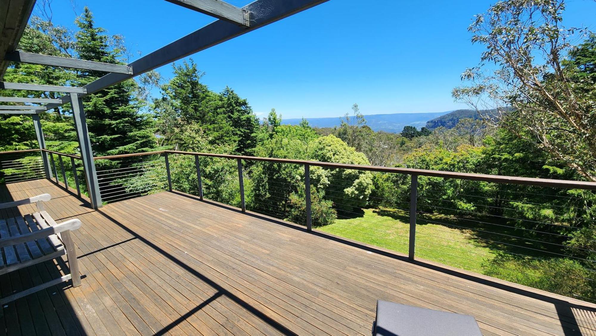 Narrow Neck Views - Peaceful 4 Bedroom Home With Stunning Views! Katoomba Exterior photo